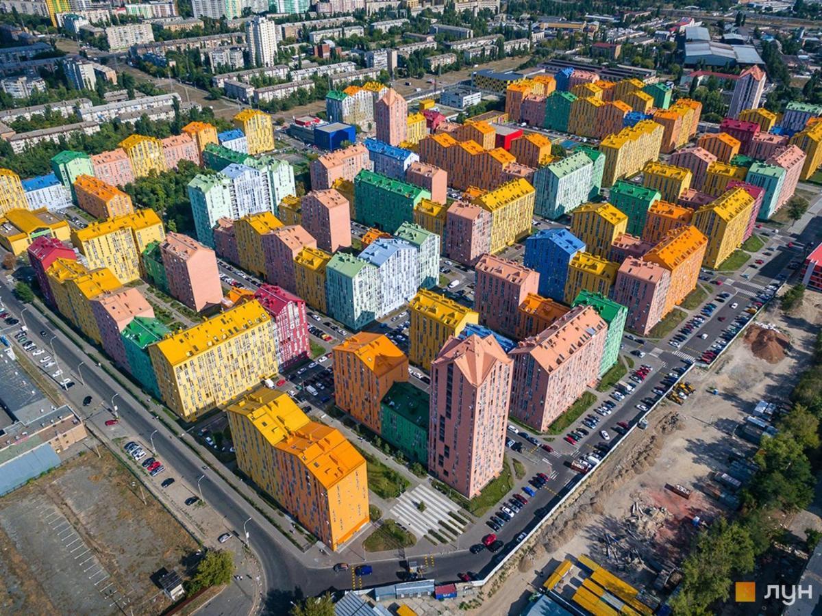Зручна Квартира В Жк Комфорт Таун Київ Екстер'єр фото